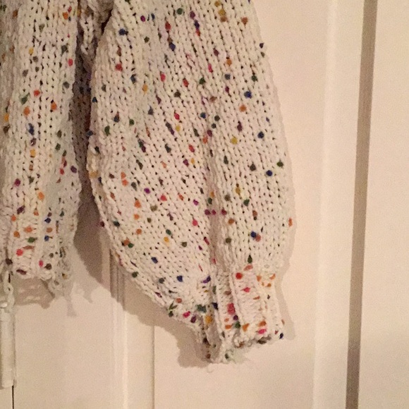 Sweater - Picture 4 of 5